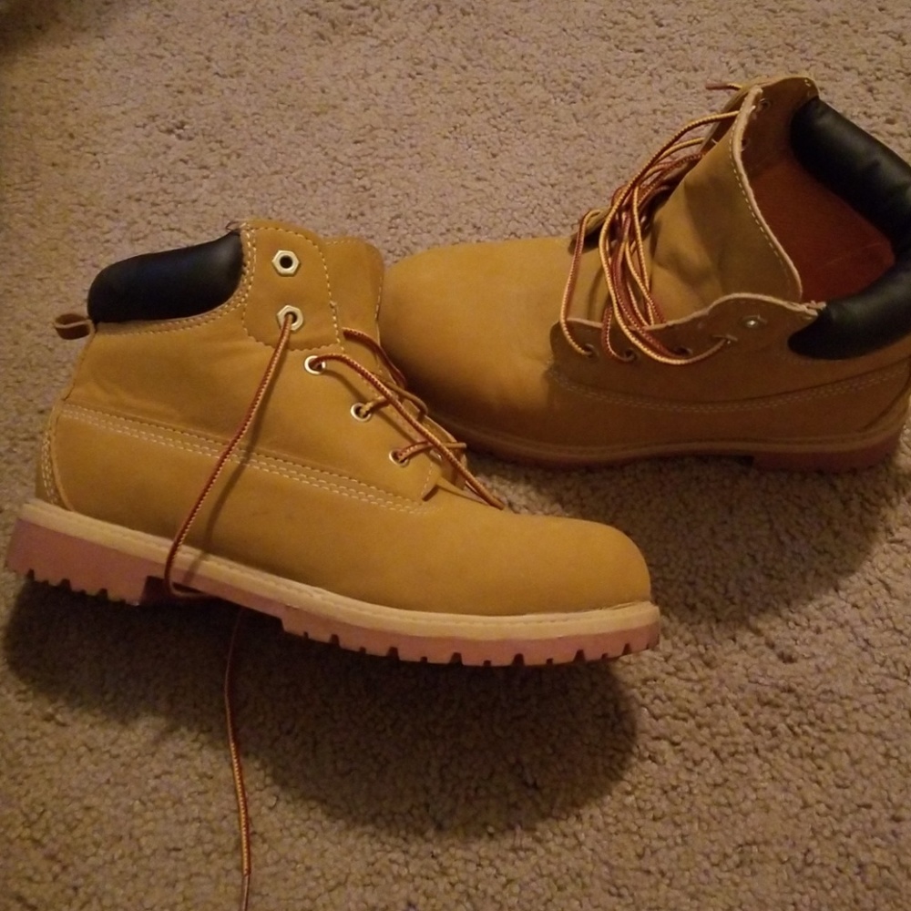 Boys Boots